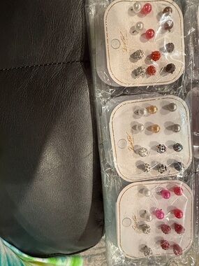 Assorted Pink and Pearlescent Stud Earring Set - Multipack